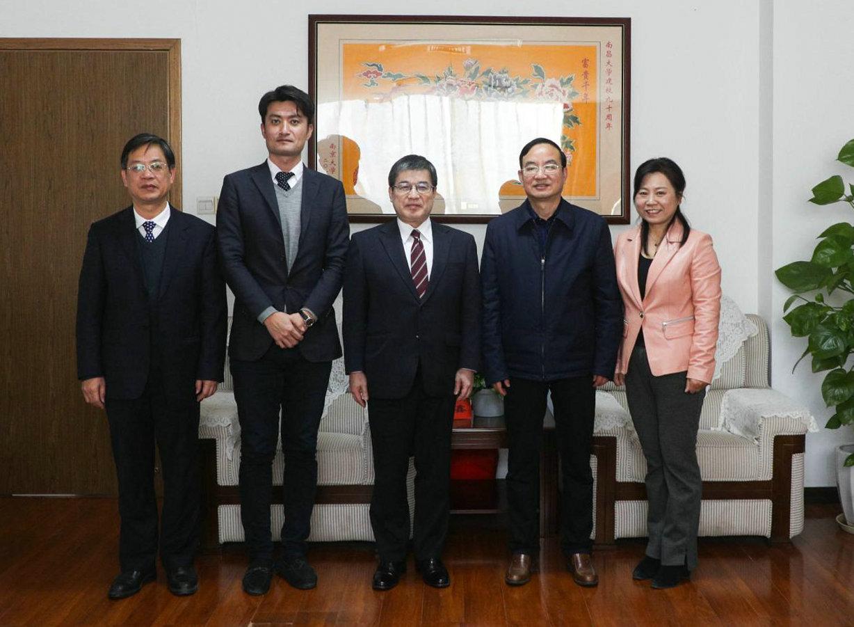 c52910422d92448ea18ace85cc623ddc.jpg c52910422d92448ea18ace85cc623ddc.jpg